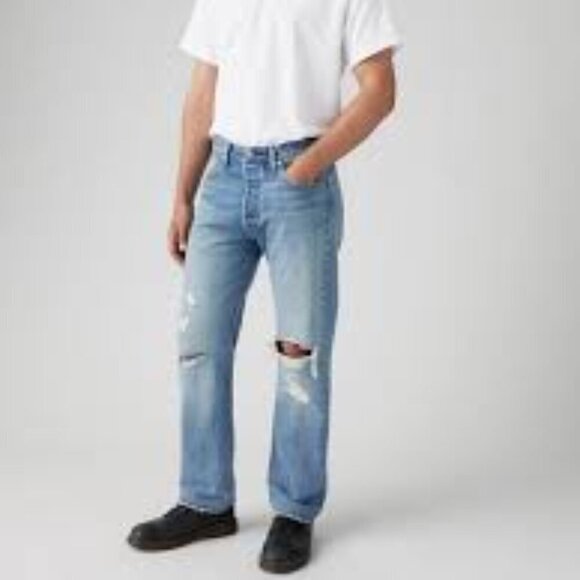 Other - NWT Levi's 501 Men's Blue Distressed Man Jeans size 31x28